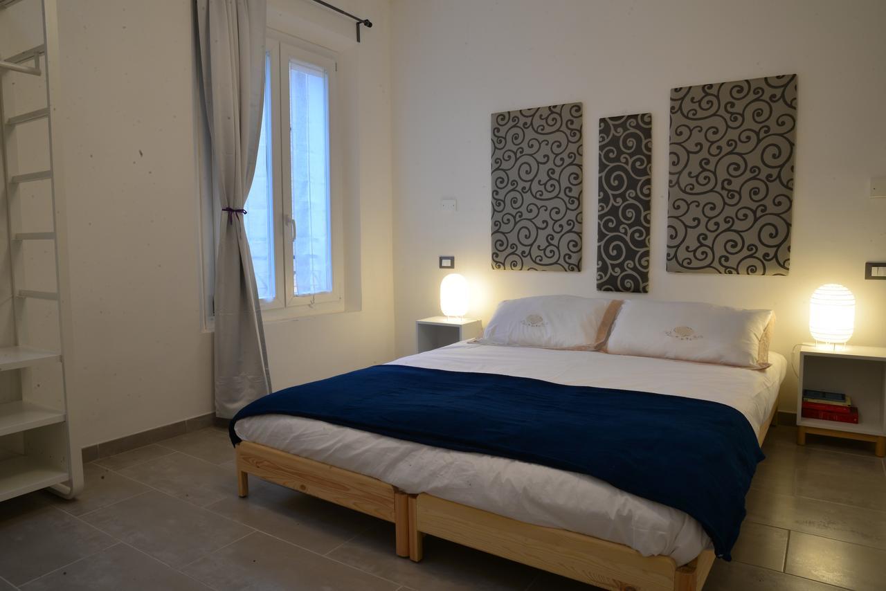 Le Stanze Di Lavi Hotell Ferrara Exteriör bild